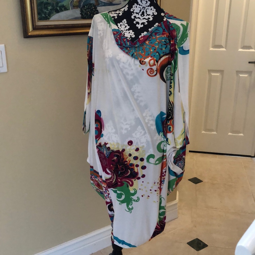 ⭐️ Beautiful handmade patterned fabric, wear your way, unique statement tunic
